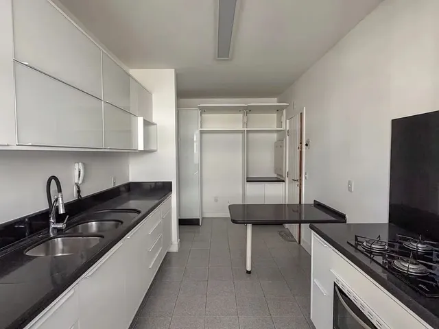Imagem 3: Apartamento para Alugar - 4 Quartos Sendo 3 Suítes - Agronômica