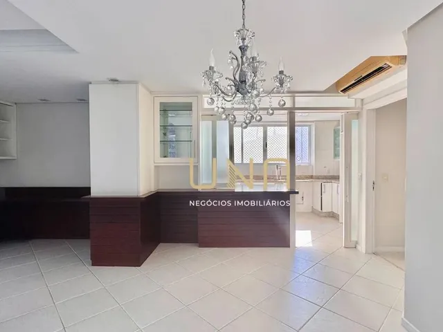 Imagem 6: Apartamento com 3 Dormitórios para Alugar, 145 M² por R$ 10.349,00/Ano - Centro