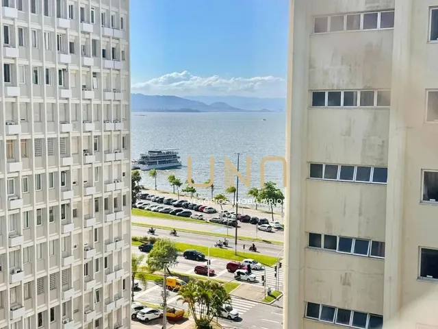 Imagem 3: Apartamento com 3 Dormitórios para Alugar, 145 M² por R$ 10.349,00/Ano - Centro