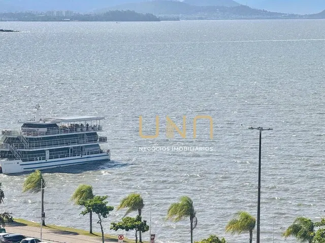 Imagem 11: Apartamento com 3 Dormitórios para Alugar, 145 M² por R$ 10.349,00/Ano - Centro