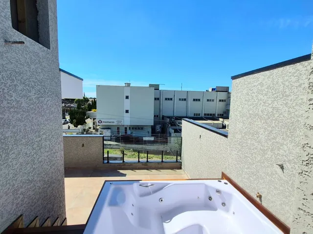 Imagem 15: Sobrado com terraço no ÁGUA VERDE