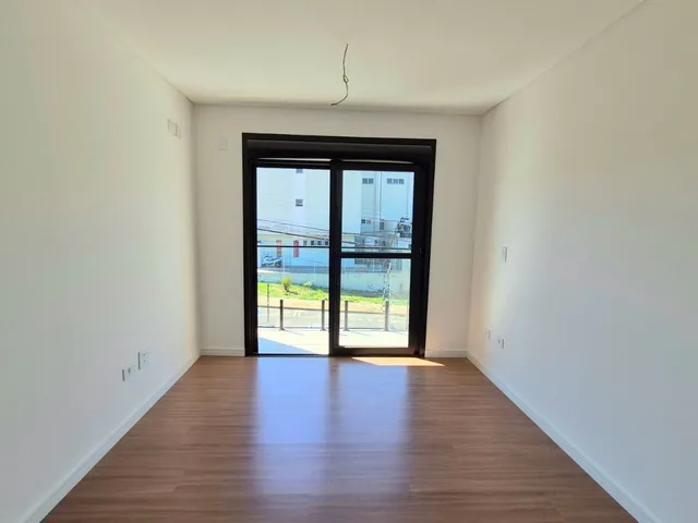 Imagem 2: Sobrado com terraço no ÁGUA VERDE
