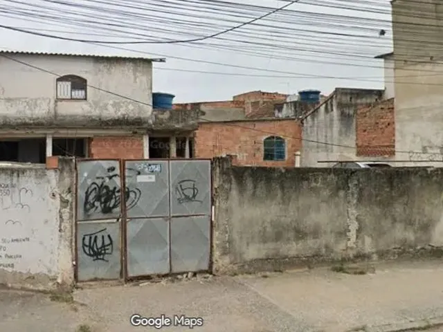 Imagem: Terreno com Construção