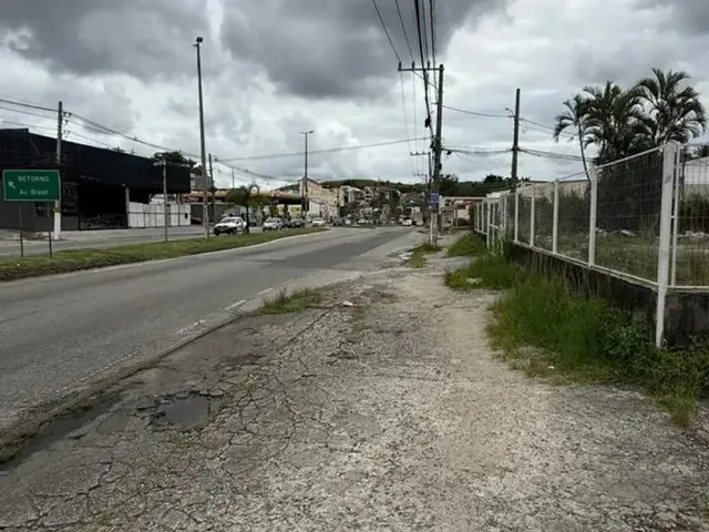 Imagem 6: Aluga Excelente Imóvel Comercial para Locação na Estrada do Mendanha, em Localização