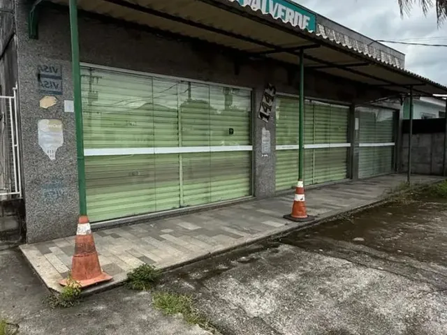 Imagem 7: Aluga Excelente Imóvel Comercial para Locação na Estrada do Mendanha, em Localização