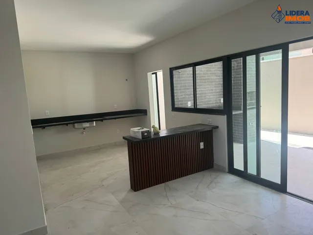 Imagem 2: 0 Casa com 4 dormitórios