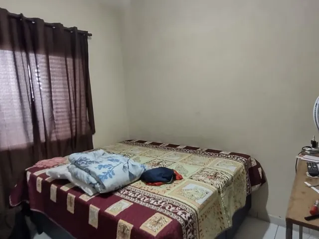 Imagem 7: Casa no Campo Limpo, em Rua Pública, Triplex, Ampla, 7 Quartos, 2 Salas, Varanda