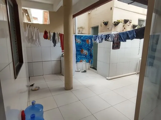 Imagem 11: Casa no Campo Limpo, em Rua Pública, Triplex, Ampla, 7 Quartos, 2 Salas, Varanda