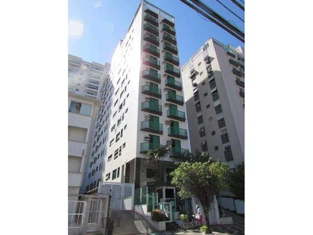 Imagem: O apartamento possui 3 Dormitórios, 1 Suíte, 3 Banheiros,