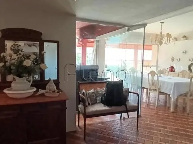 Imagem 7: Chácara À Venda e para Alugar em Indaiatuba, Parque das Bandeiras, com 8 Suítes, Com