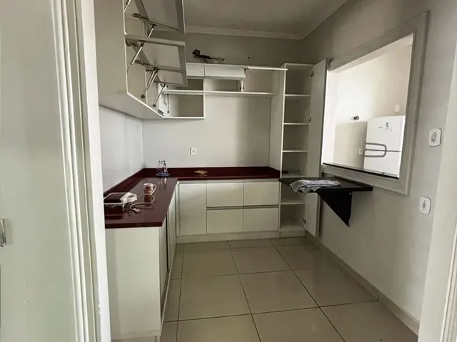 Imagem 11: Alugo Casa Completa Toda Projetada e Mobiliada com 3 Suítes Piscina 2 Vagas de Garagem