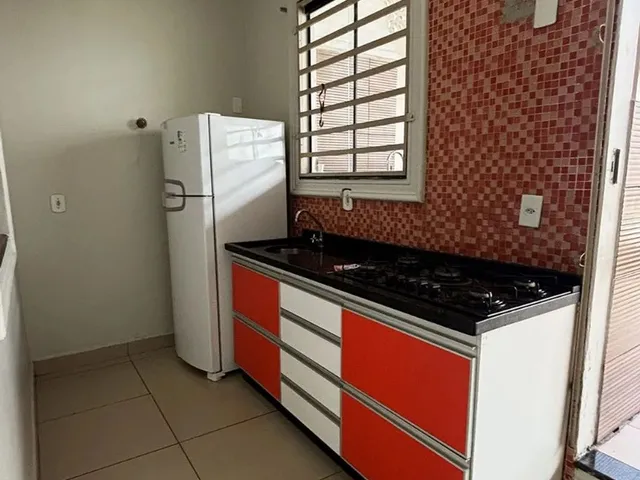 Imagem 14: Alugo Casa Completa Toda Projetada e Mobiliada com 3 Suítes Piscina 2 Vagas de Garagem