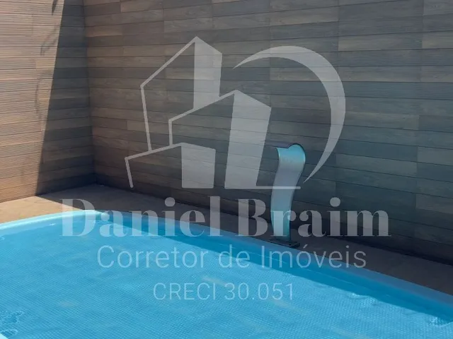 Imagem: Casa com Piscina e Churrasqueira na Morada