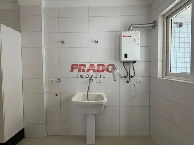 Imagem 14: Apartamento À Venda em Maringá, Novo Centro, com 3 Suítes, com 165 M², Edifício