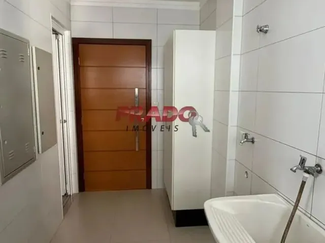 Imagem 9: Apartamento À Venda em Maringá, Novo Centro, com 3 Suítes, com 165 M², Edifício