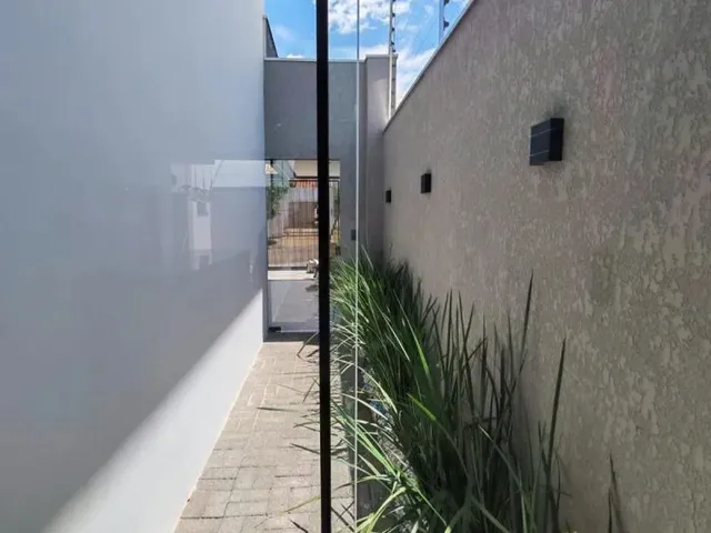 Imagem 11: Casa Nova À Venda no Jardim Espanha, Maringá - 3 Suítes, Piscina Aquecida, 200M²