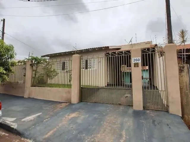 Imagem: Casa com Edícula