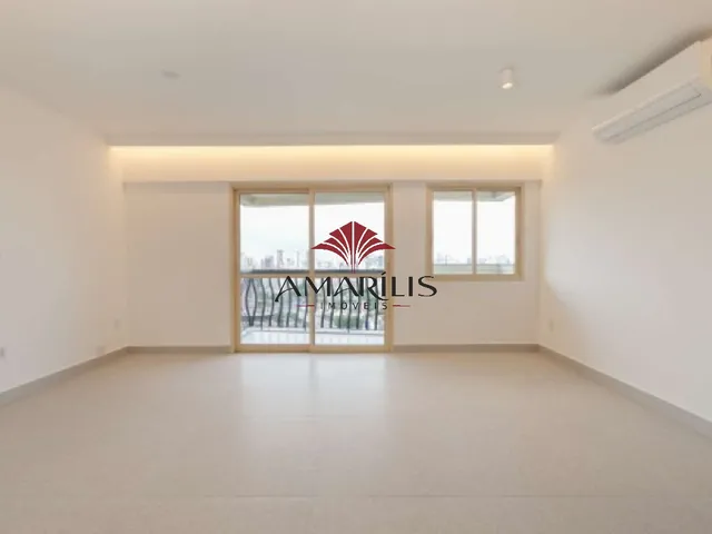Imagem: Apto 112M² Reformado com 3 Vagas em Moema