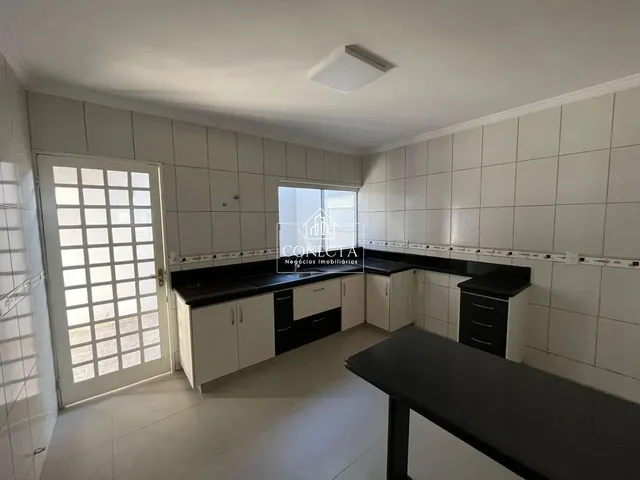 Imagem 9: Casas - 3 Dormitórios - Alto Umuarama