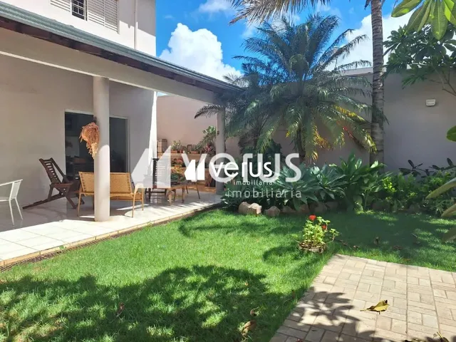 Imagem: Casa para Aluguel, 4 Quartos, 4 Suítes