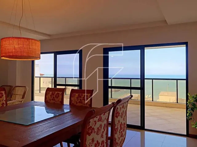 Imagem 15: Duplex para Venda Possui 200 Metros Quadrados com 4 Quartos em Centro - Guarapari - Es