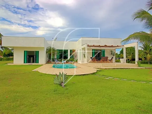 Imagem 8: Imóvel para Venda Possui 3300 Metros Quadrados com 3 Quartos em Nova Guarapari