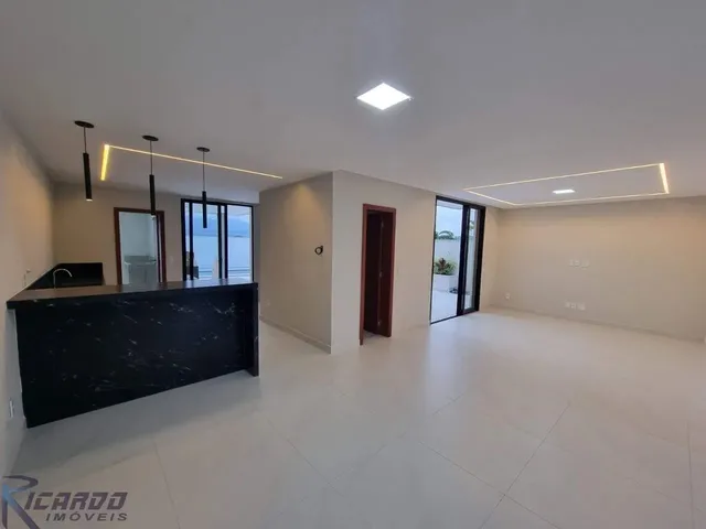 Imagem 4: Casa À Venda 4 Quartos / Suítes, Alto Padrão, Próximo a Praia do Morro, em Jardim Boa