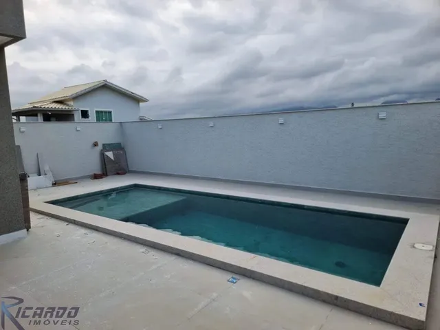 Imagem 15: Casa À Venda 4 Quartos / Suítes, Alto Padrão, Próximo a Praia do Morro, em Jardim Boa