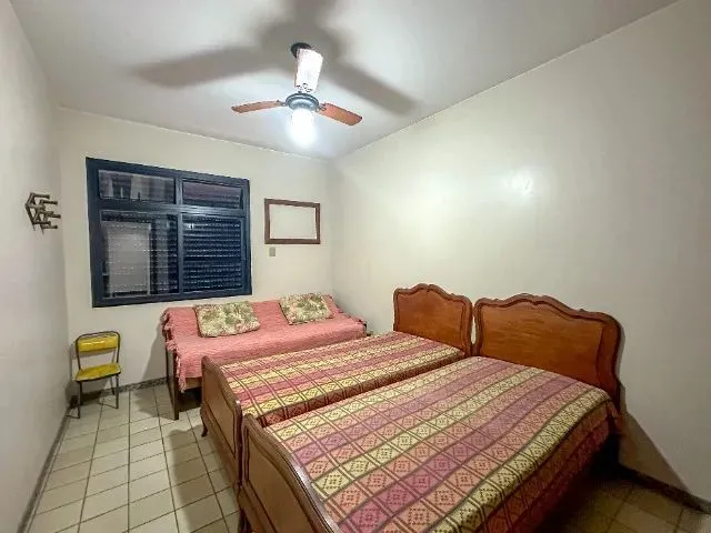 Imagem 3: Apartamento de 4 Quartos com Vista para o Mar À Venda no Centro de Guarapari/Es