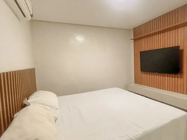 Imagem 4: Oportunidade a Uma Quadra do Mar, Finamente Mobiliado