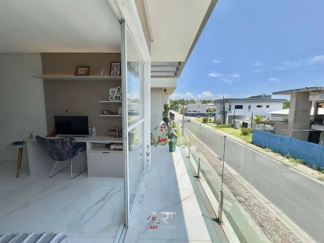 Imagem 15: Casa com 3 Dormitórios À Venda, 295 M² por R$ 2.300.000,00 - Praia D Ulé
