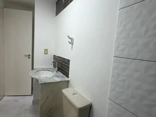 Imagem 9: Imóvel para Venda com 60 Metros Quadrados com 2 Quartos em Centro - Guarapari - Es