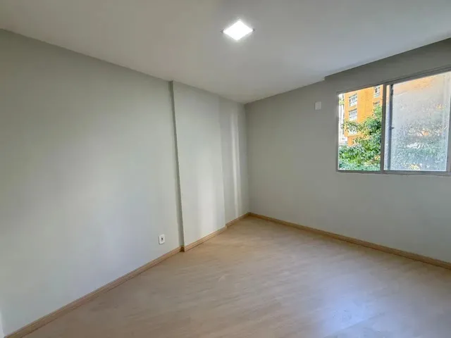 Imagem 11: Imóvel para Venda com 60 Metros Quadrados com 2 Quartos em Centro - Guarapari - Es
