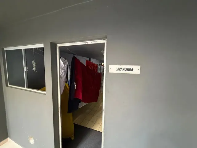 Imagem 3: Imóvel para Venda com 60 Metros Quadrados com 2 Quartos em Centro - Guarapari - Es
