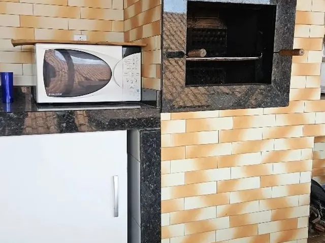 Imagem 4: Excelente Imóvel na Nova Rússia, 2 Quadras do Supermercado Condor