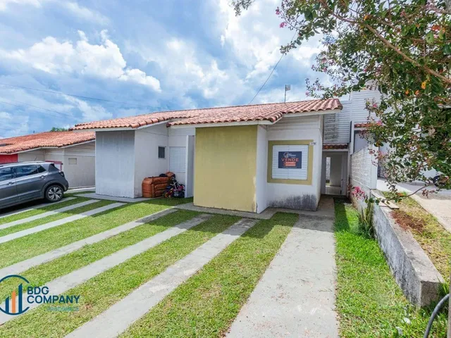 Imagem: Casa com 3 Dormitórios À Venda, 68 M²
