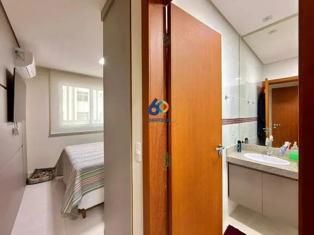 Imagem 5: Apartamento a Venda no Centro de Guarapari, Sendo 2 Suítes e Vaga de Garagem