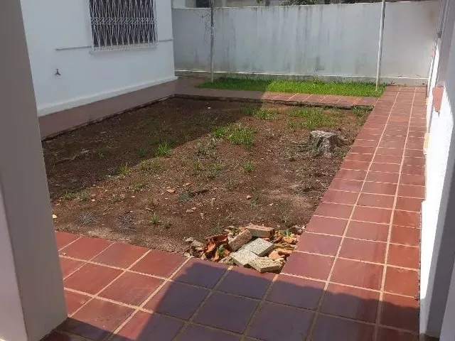 Imagem 2: Casa Térrea Atrás do Clube Guarani na Vila Estrela