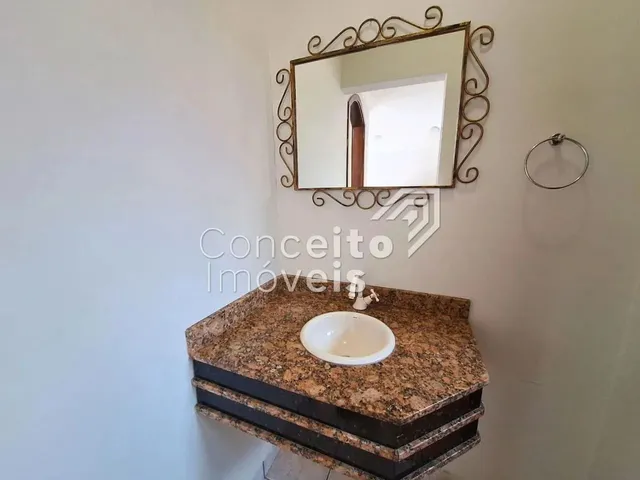 Imagem 2: Sobrado Triplex com Piscina - Nova Rússia