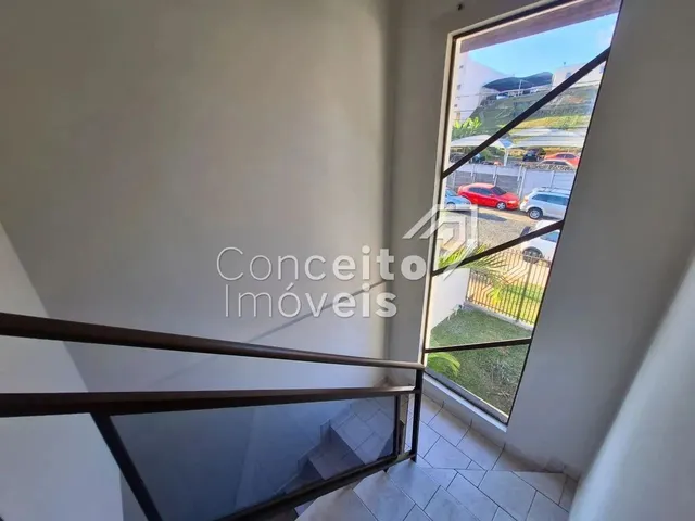 Imagem 10: Sobrado Triplex com Piscina - Nova Rússia
