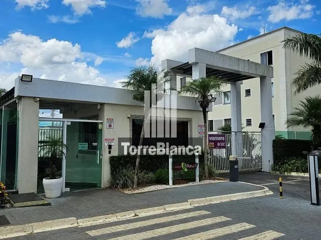 Imagem: Venda - Apartamento com 2 Quartos, 1 Vaga