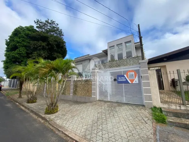 Imagem: Ampla Casa de 4 Dormitórios com Churrasqueira