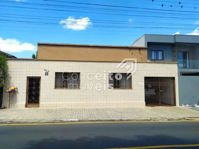 Imagem: Casa com Amplo Terreno - Uvaranas