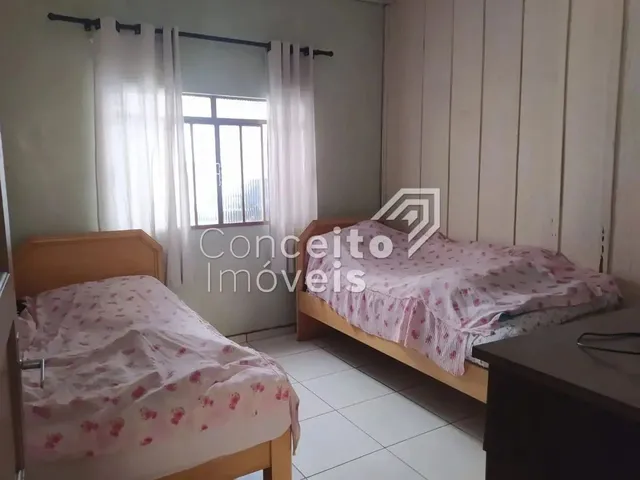 Imagem 4: Casa com Amplo Terreno - Uvaranas