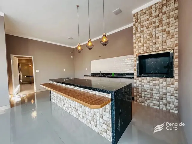 Imagem: Casa com Edícula À Venda no Bairro Vila