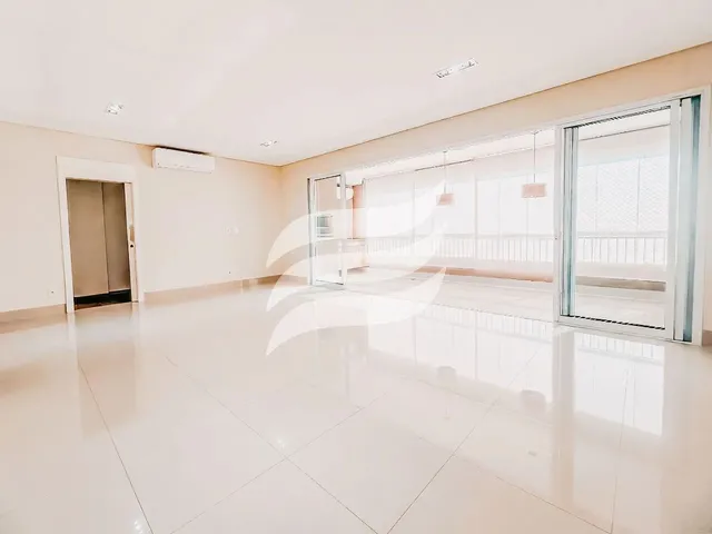 Imagem: Apartamento 3 Suítes À Venda no Centro