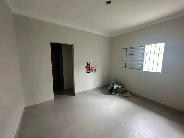 Imagem 12: Casa para Venda em Presidente Prudente, Estoril, 2 Dormitórios, 1 Suíte, 2 Banheiros, 2