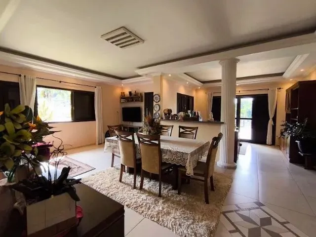 Imagem 10: Casa Sítio 3 Dorm Amplo Terreno Perto do Centro da Cidade em Bairro Tranquilo e Familiar