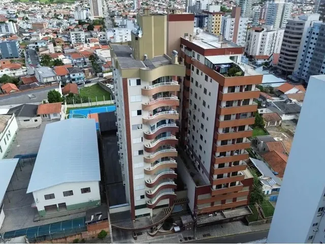 Imagem: Apartamento com 3 Quartos no Centro de Tubarão