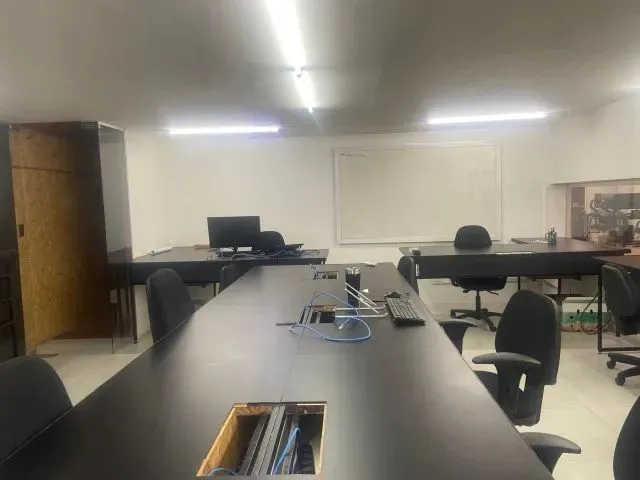 Imagem 2: Sala Comercial Mobiliada para Equipes (17 Pessoas